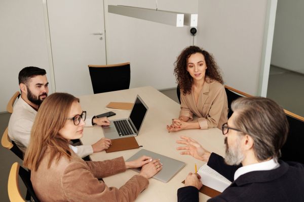 Développez une stratégie innovante de marque employeur pour attirer des talents variés et inclusifs