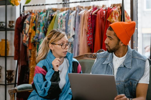 Unlocking inspiration: stratégies pinterest pour éveiller l"intérêt des clients d"une marque de vêtements écologiques